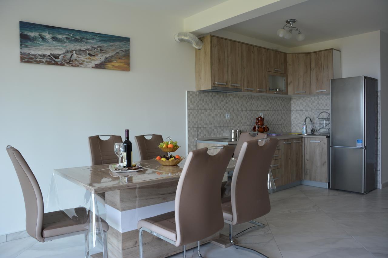 Apartments Djedovic 2 Petrovac Exterior foto