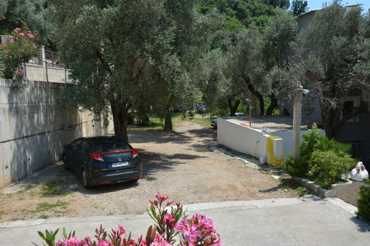 Apartments Djedovic 2 Petrovac Exterior foto